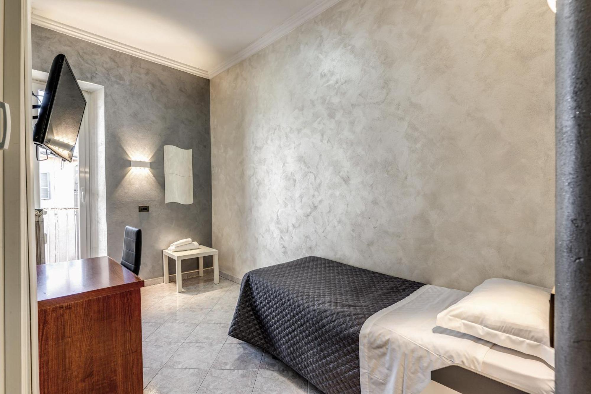 Hotel Planet Рим Екстер'єр фото